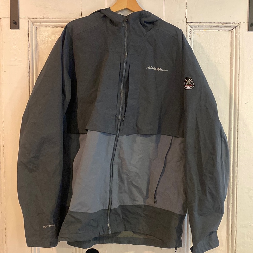 Eddie Bauer Men’s Cloud Cap Mountain Ops Jacket